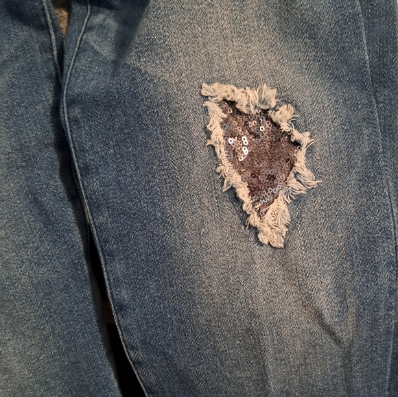 DG2 Sequin Cuffed Crop Jeans - Picture 6 of 9